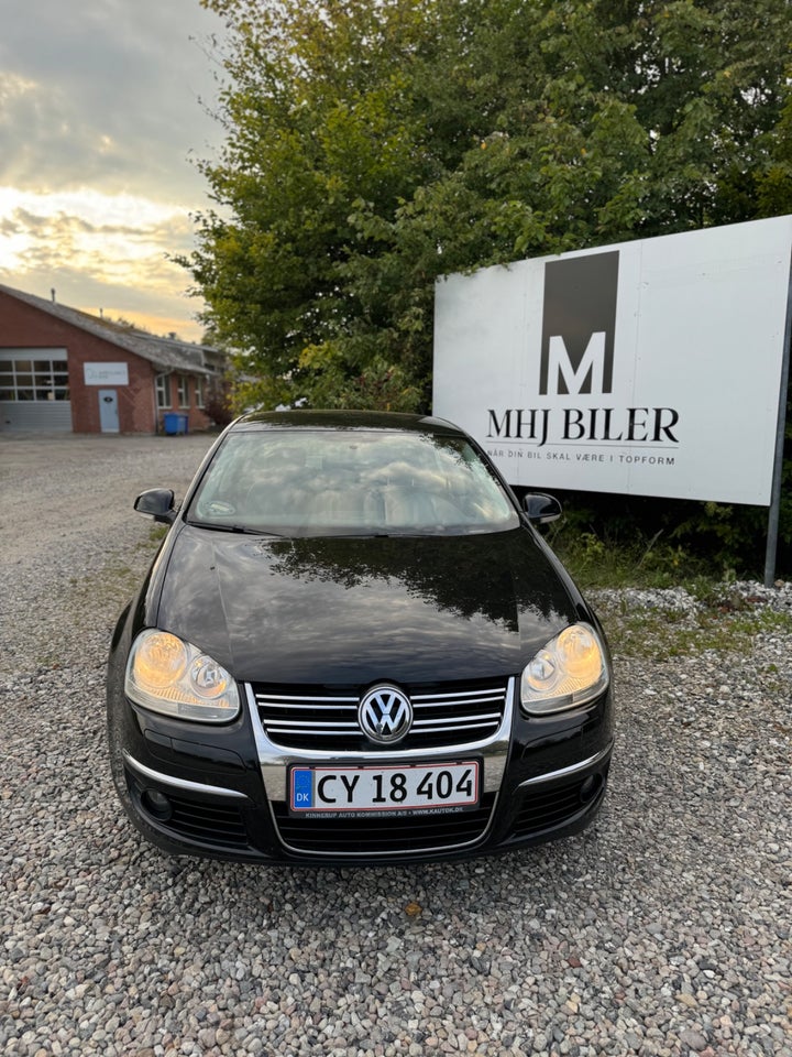 VW Jetta 1,6 Trendline 4d