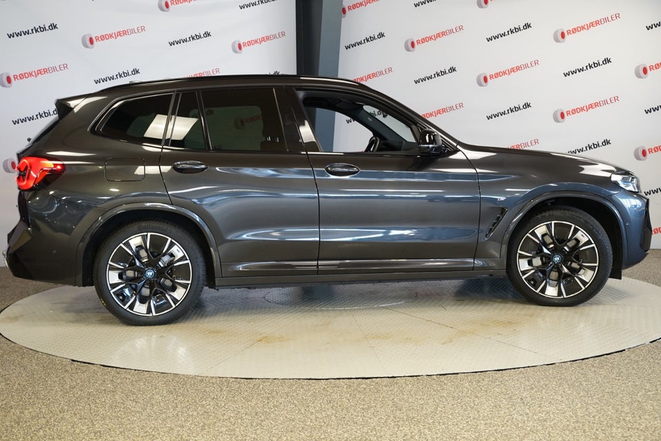 BMW iX3 Charged Plus M-Sport 5d