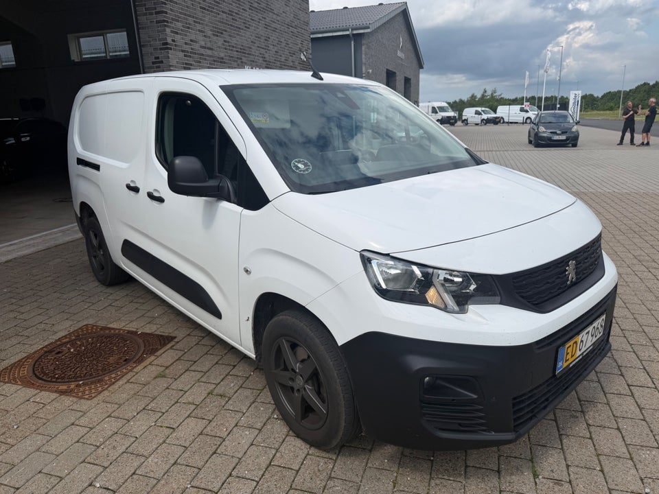 Peugeot Partner 1,5 BlueHDi 100 L2V2 Plus Van