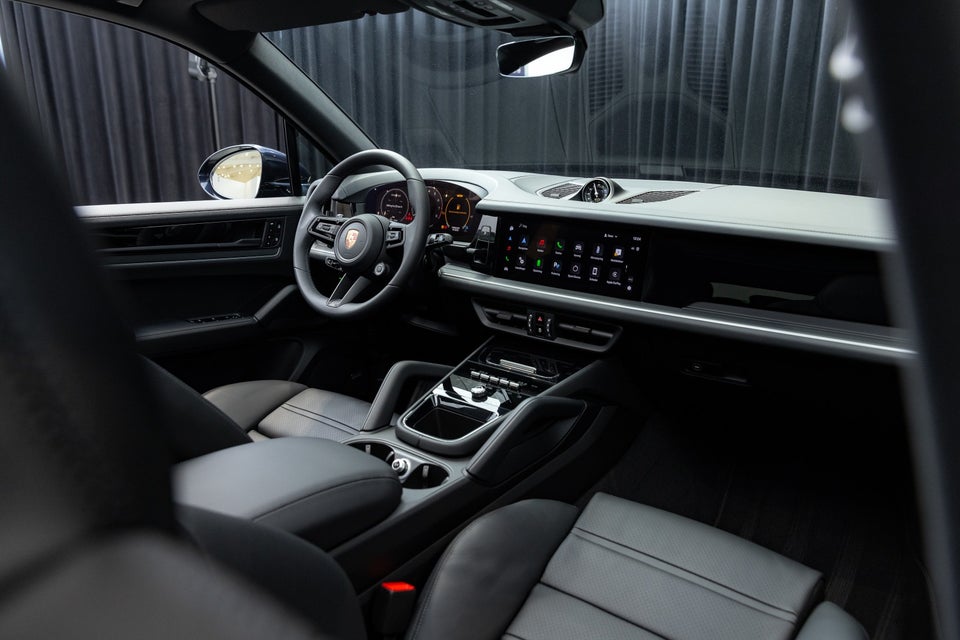 Porsche Cayenne 3,0 E-Hybrid Tiptr. 5d