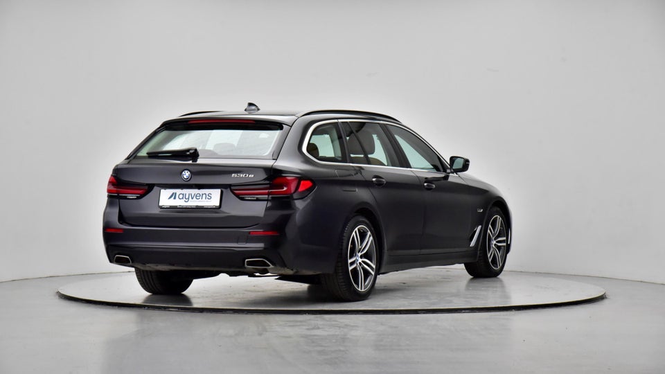 BMW 530e 2,0 Touring Sport Line aut. 5d