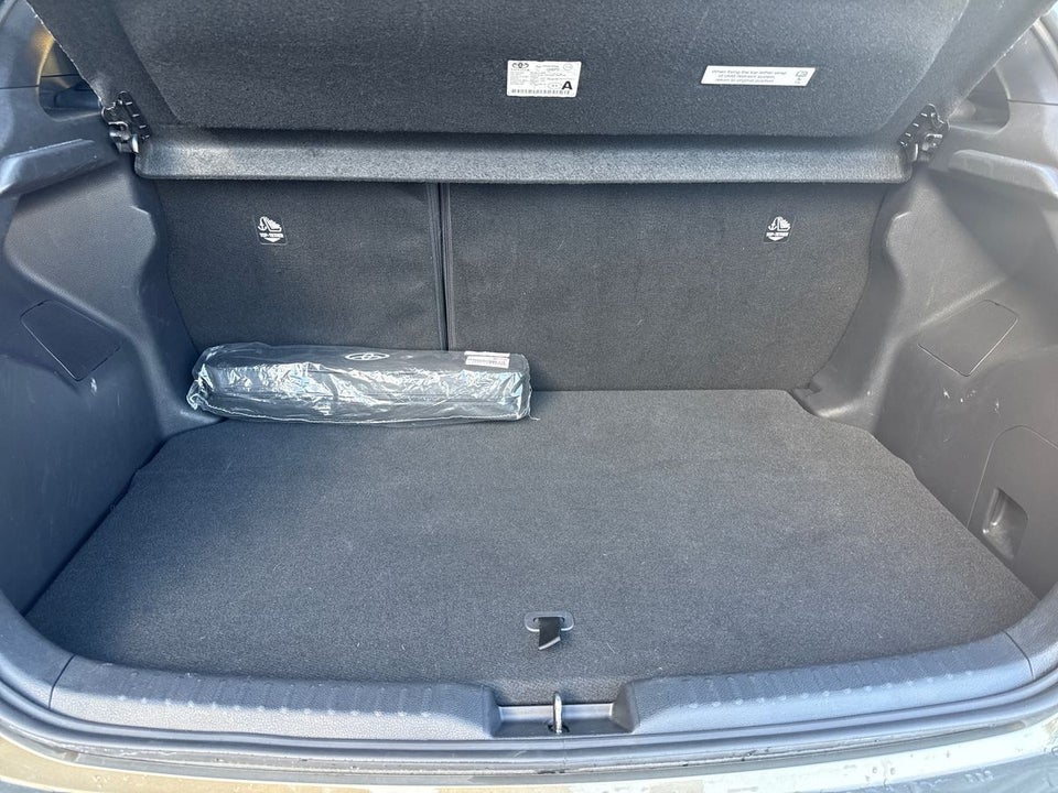 Toyota Yaris 1,5 Hybrid Style e-CVT 5d