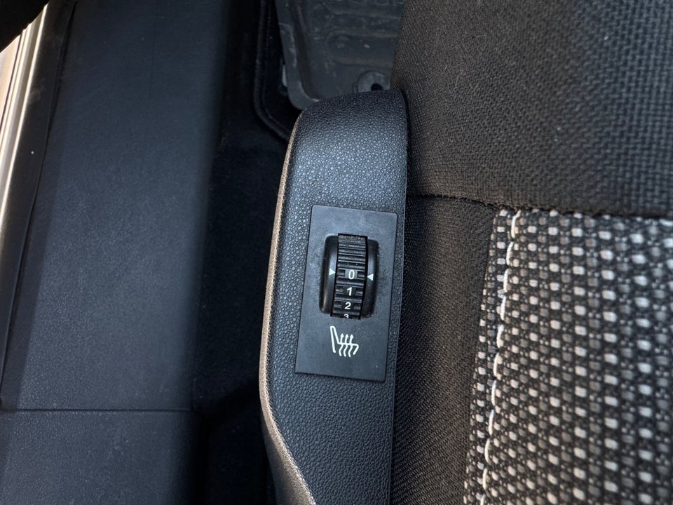 Citroën C4 Cactus 1,6 BlueHDi 100 Feel+ 5d