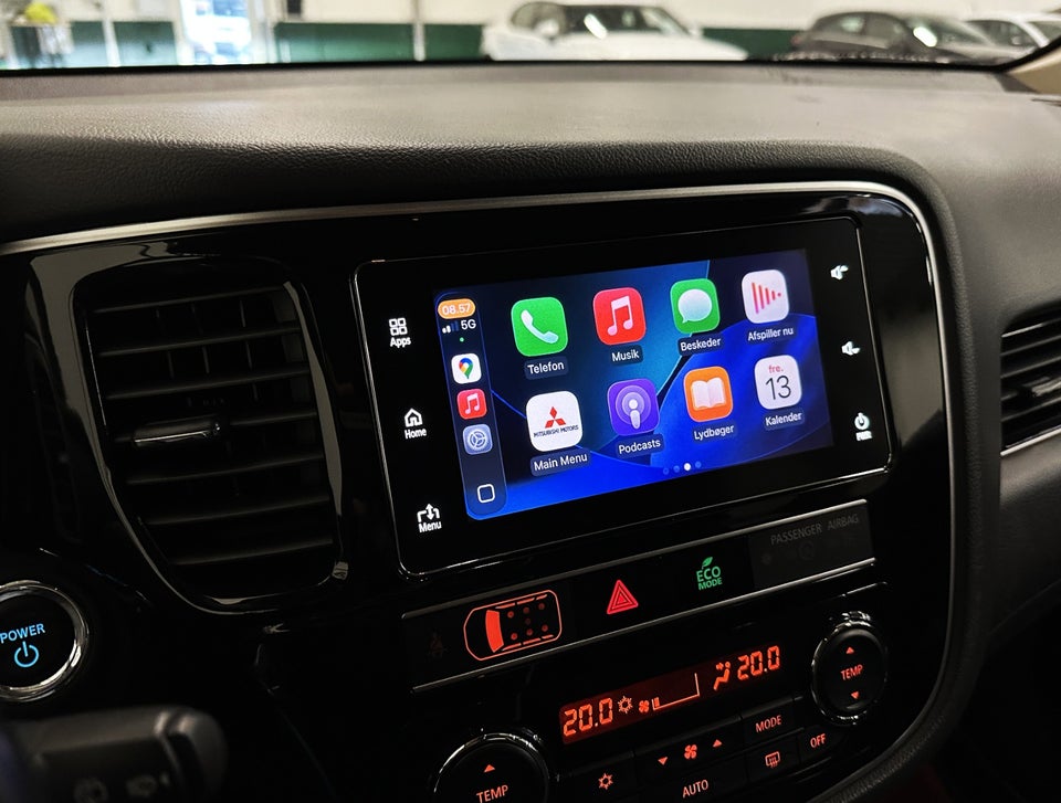 Mitsubishi Outlander 2,4 PHEV Intense CVT 4WD 5d