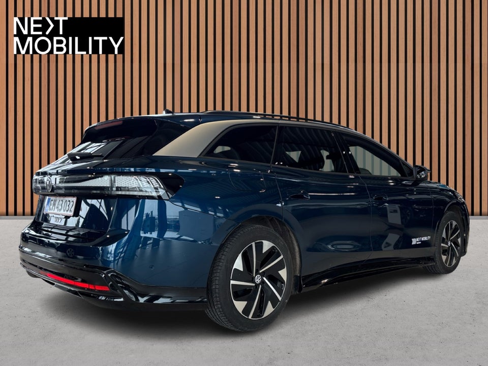 VW ID.7 77 Style+ Tourer 5d