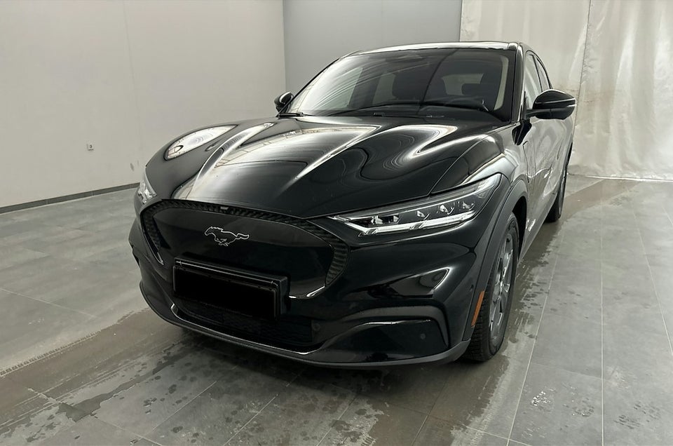 Ford Mustang Mach-E 75 Standard Range 5d