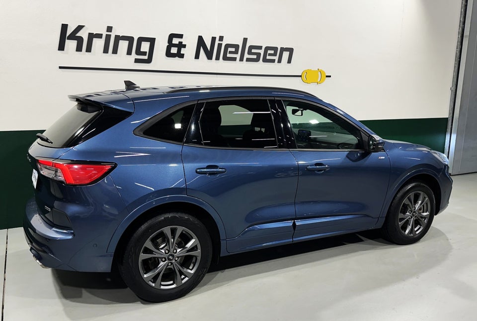 Ford Kuga 2,5 PHEV ST-Line X CVT 5d
