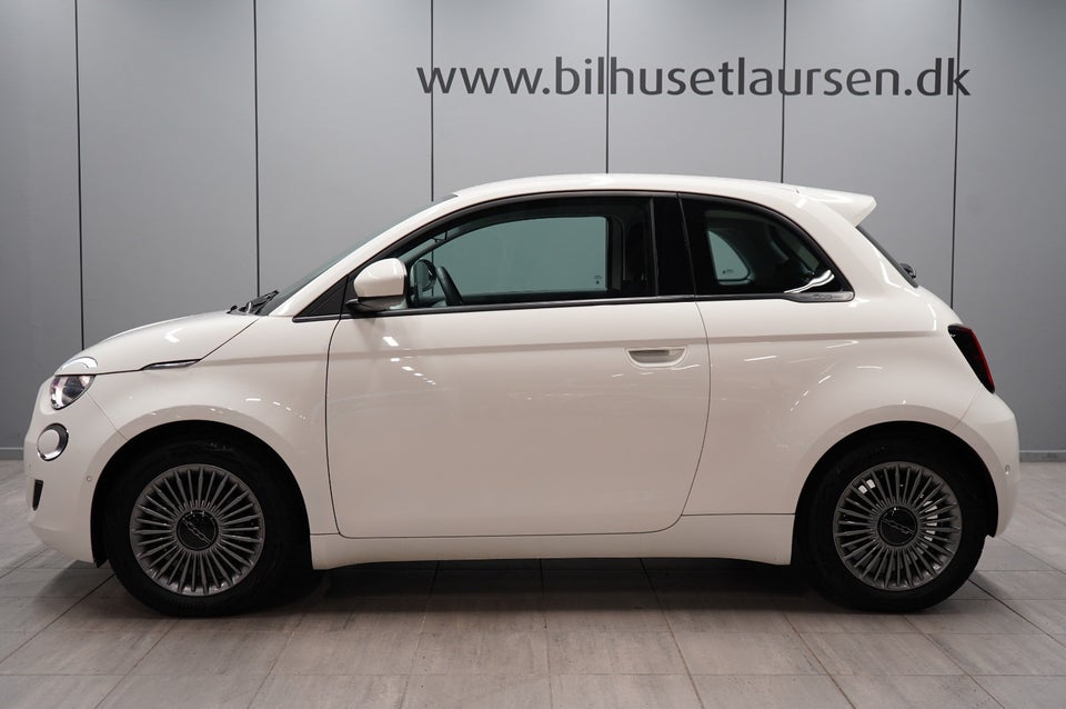 Fiat 500e 42 Icon 3d