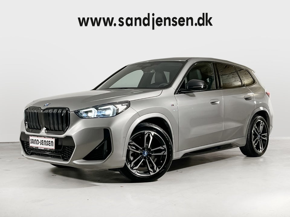 BMW iX1 xDrive30 M-Sport 5d