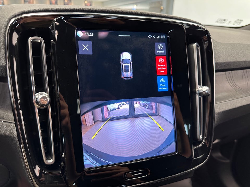 Volvo XC40 P8 ReCharge Twin Plus 5d