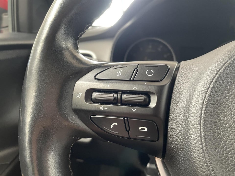 Kia Stonic 1,0 T-GDi Attraction+ 5d