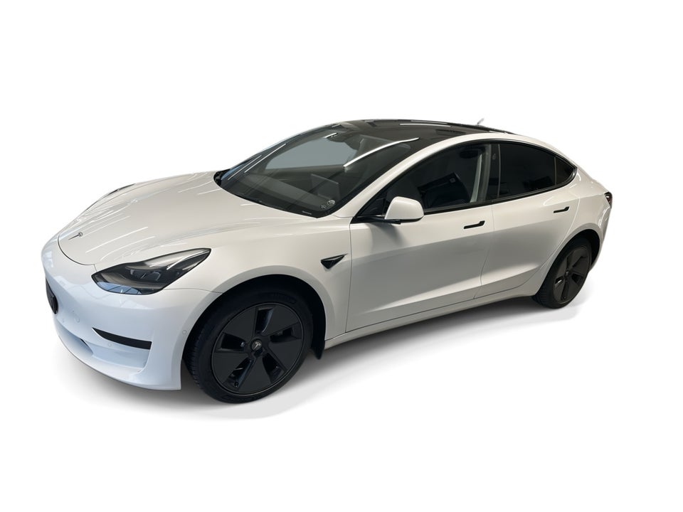 Tesla Model 3 Standard Range+ RWD 4d