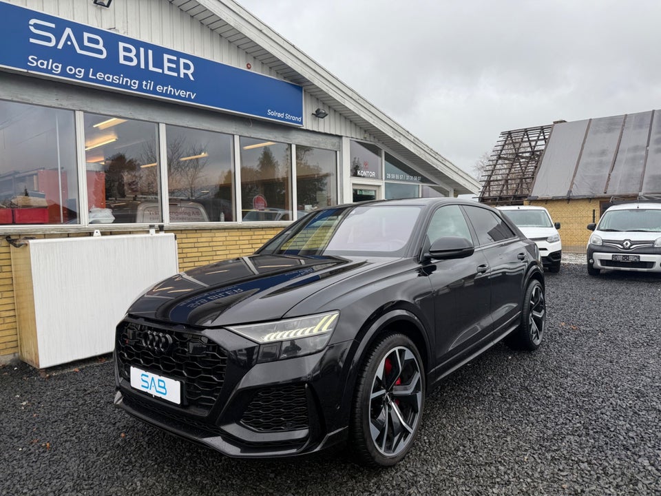 Audi RS Q8 4,0 TFSi quattro Tiptr. 5d
