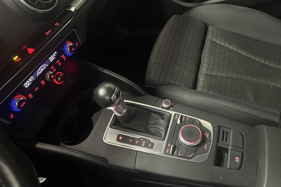 Audi A3 1,4 TFSi 150 Ambition S-tr. 4d