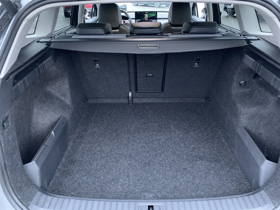 Skoda Enyaq 80 iV Premium 5d