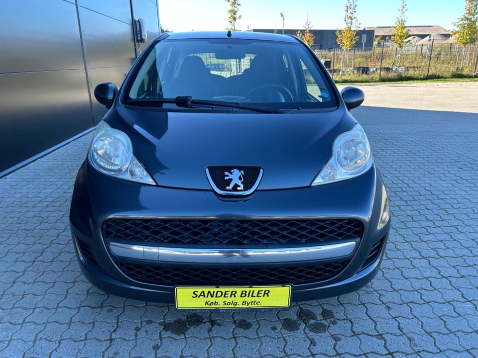 Peugeot 107 1,0 Active 5d