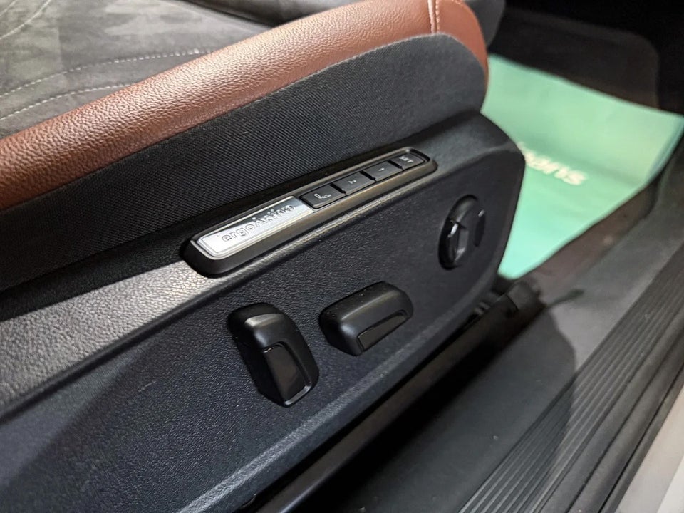 VW ID.4 77 Pro Performance Tech 5d