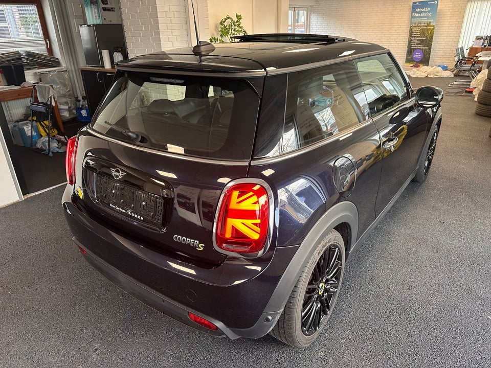 MINI Cooper SE Maximise 3d