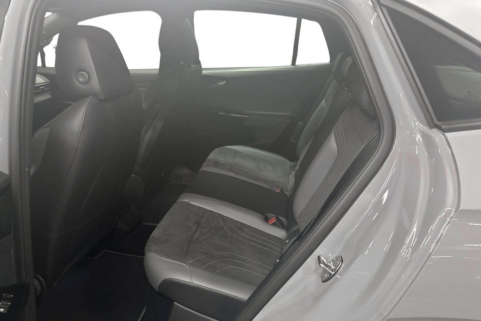 VW ID.5 77 Pro Performance 5d