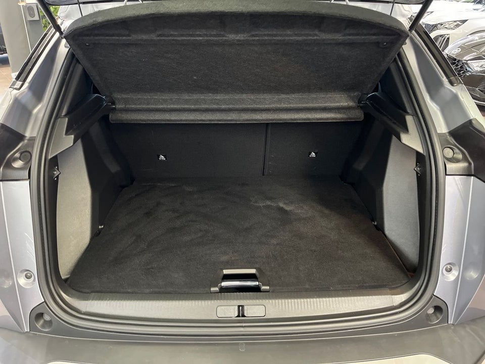 Peugeot e-2008 50 Allure 5d