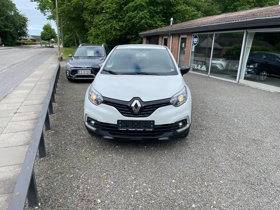 Renault Captur 0,9 TCe 90 Expression 5d