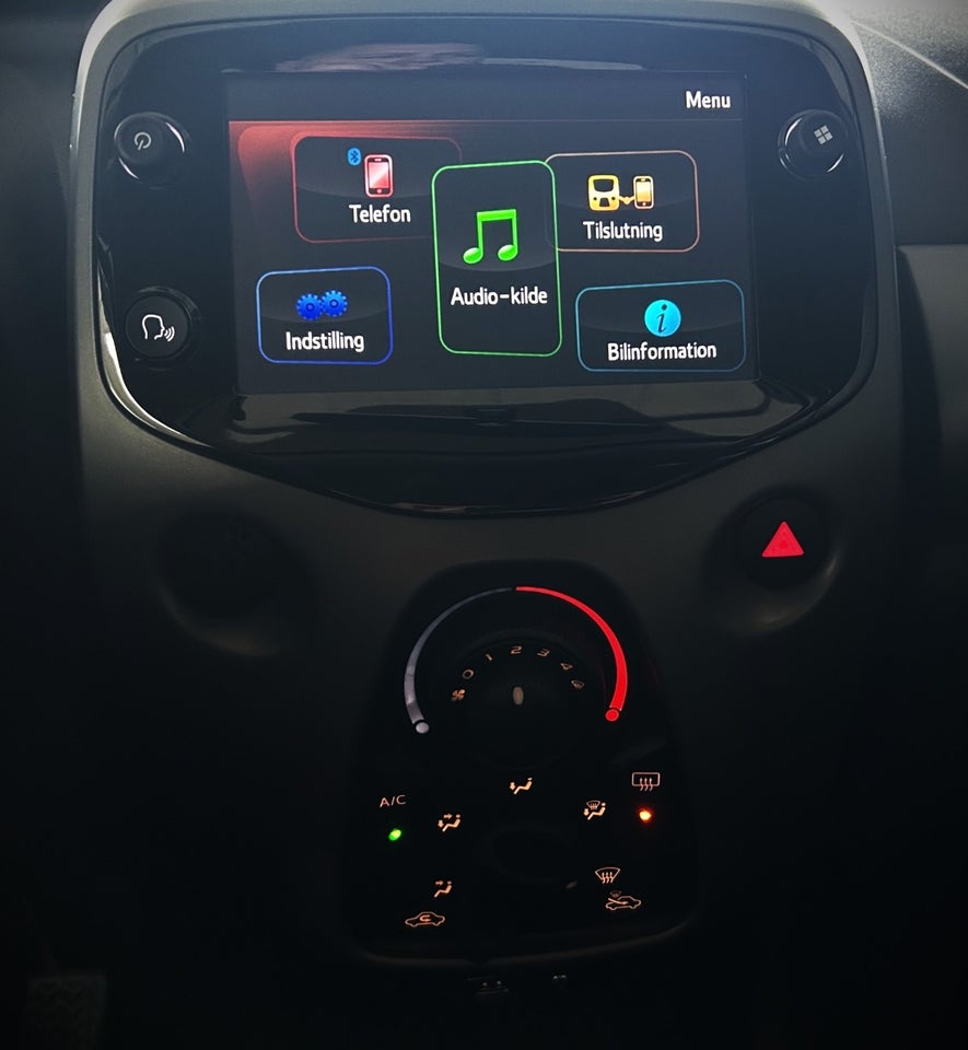 Toyota Aygo 1,0 VVT-i x-sky 5d