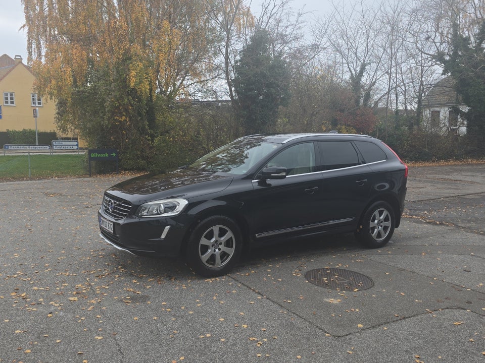 Volvo XC60 2,0 D3 150 Momentum aut. 5d