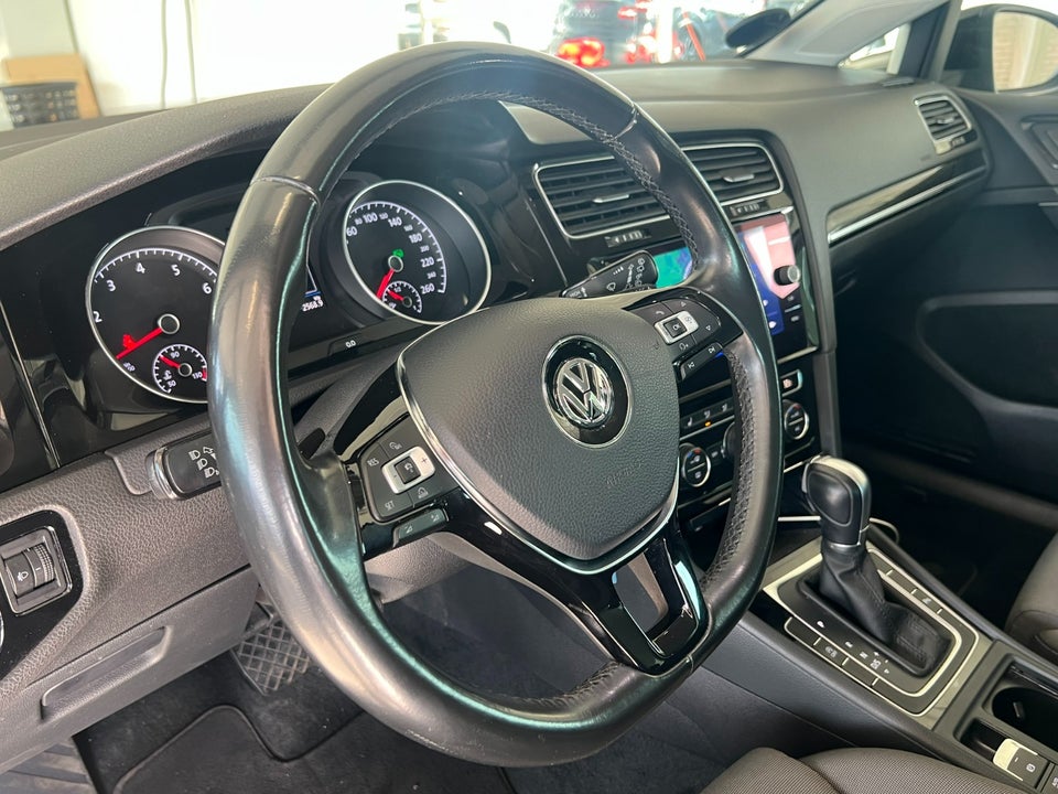 VW Golf VII 1,4 TSi 150 Highline Variant DSG 5d