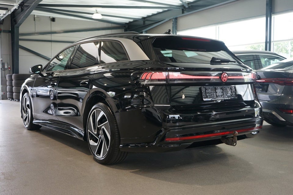 VW ID.7 77 Style Tourer 5d