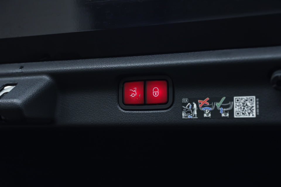 Mercedes EQE350 AMG Line 4d