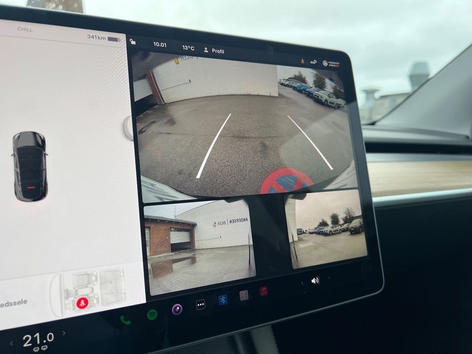 Tesla Model Y RWD 5d