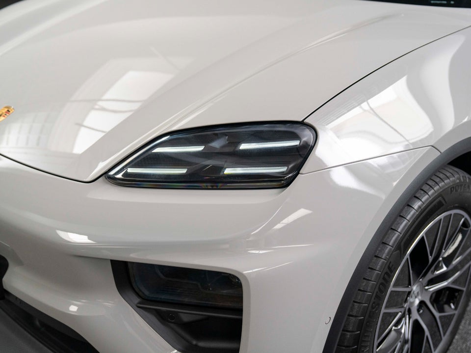 Porsche Macan 5d