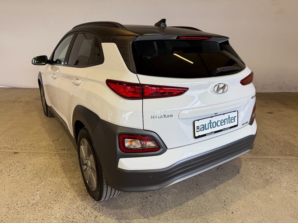 Hyundai Kona 64 EV Premium 5d