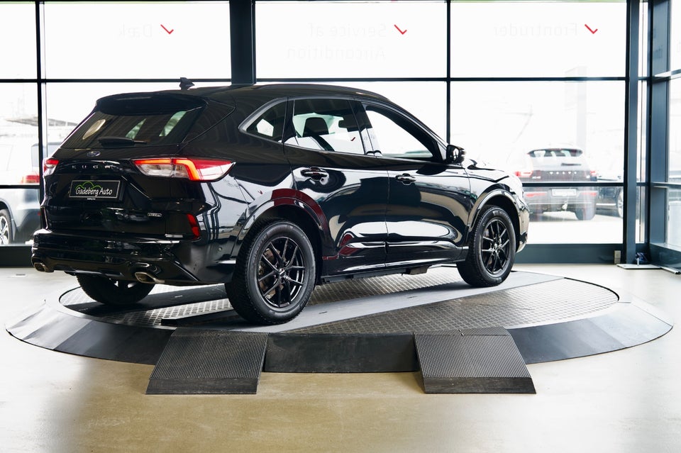 Ford Kuga 2,5 PHEV ST-Line CVT 5d