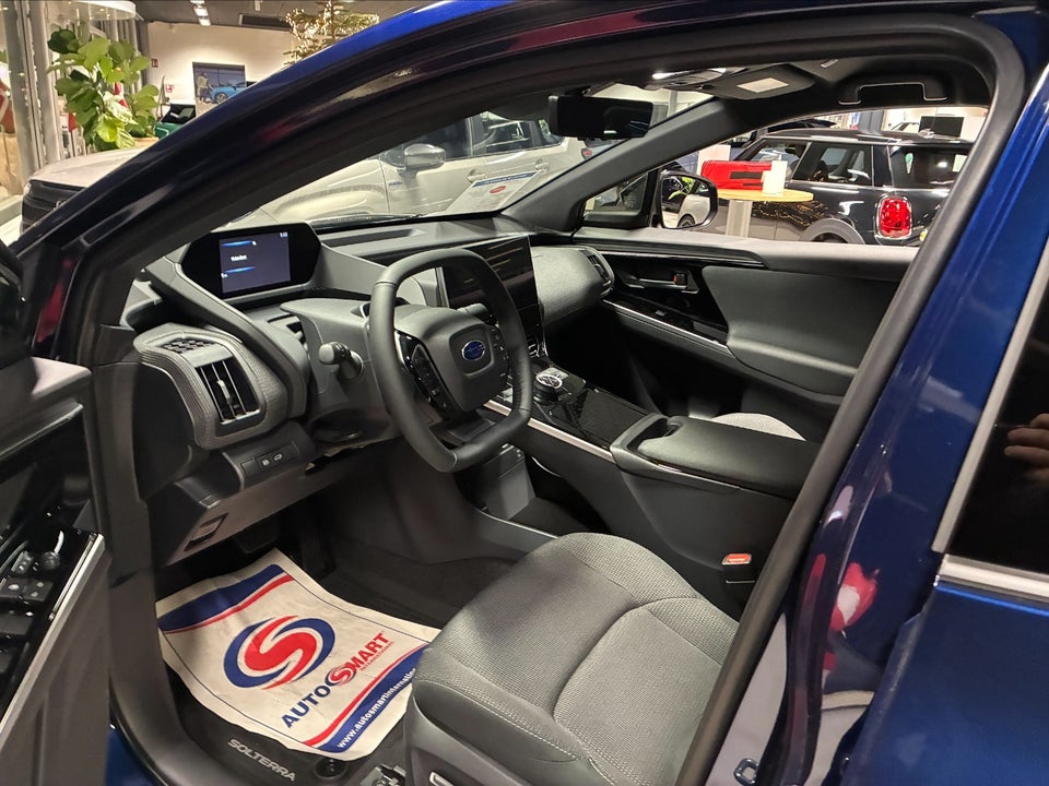 Subaru Solterra 71 Limited 5d