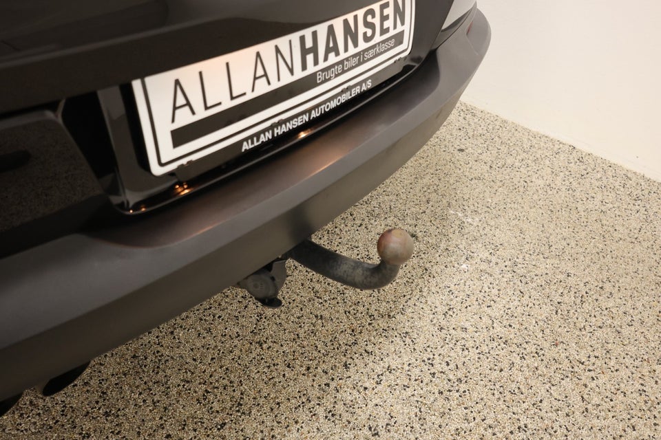 VW Tiguan 2,0 TDi 140 Sport & Style DSG 4Motion 5d