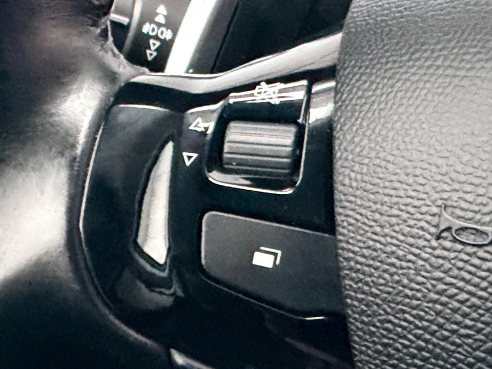 Peugeot 308 1,5 BlueHDi 130 Edition:210+ SW EAT8 5d