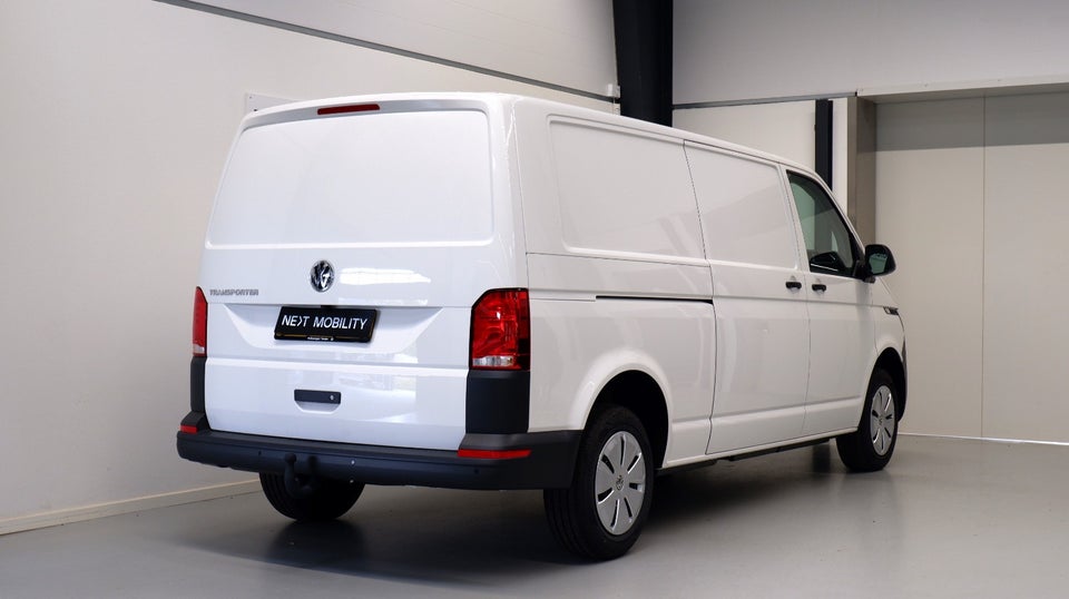 VW Transporter 2,0 TDi 150 Kassevogn DSG lang