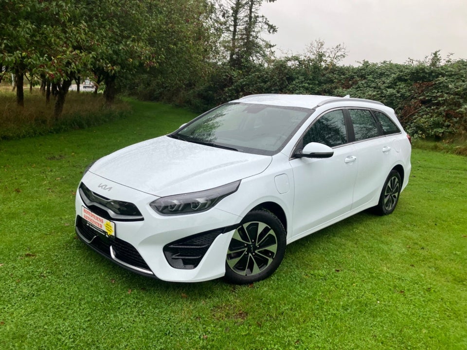 Kia Ceed 1,6 PHEV Prestige SW DCT Van 5d