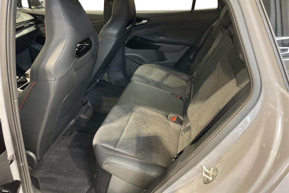 VW ID.4 79 GTX Max+ 4Motion 5d