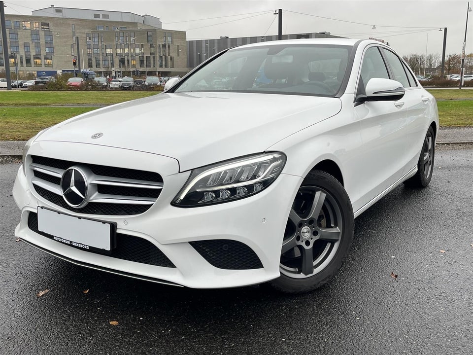 Mercedes C220 d 2,0 Business aut. 4d