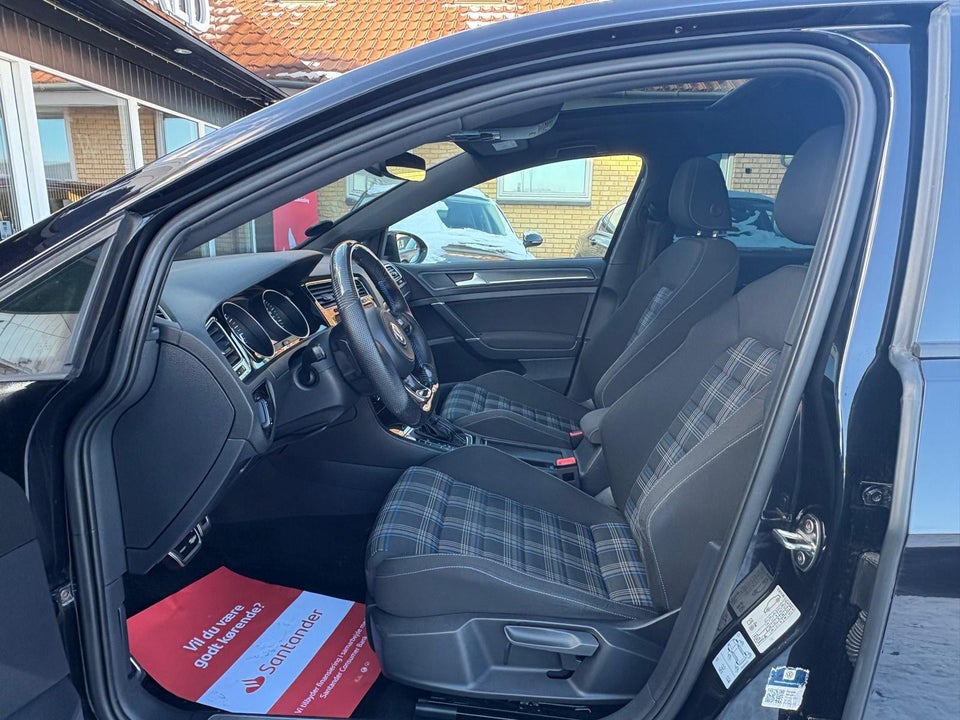 VW Golf VII 1,4 GTE DSG 5d