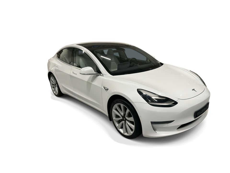 Tesla Model 3 Long Range AWD 4d