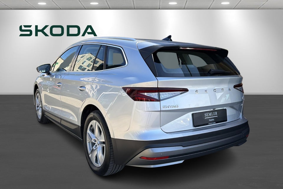 Skoda Enyaq 80 iV Loft 5d