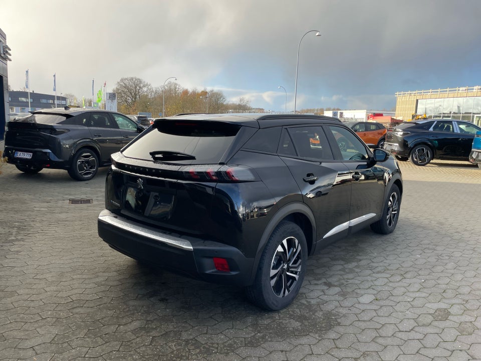 Peugeot e-2008 50 Allure 5d