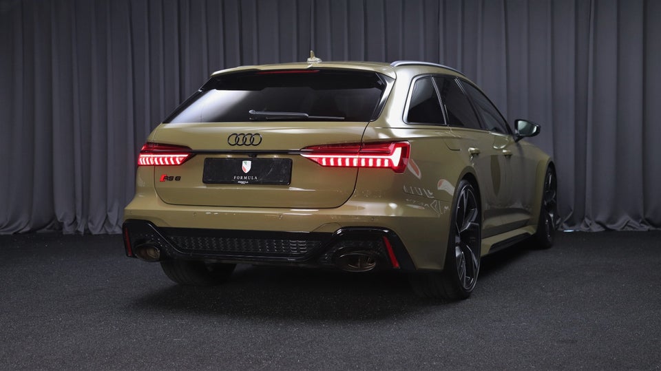 Audi RS6 4,0 TFSi Avant quattro Tiptr. 5d