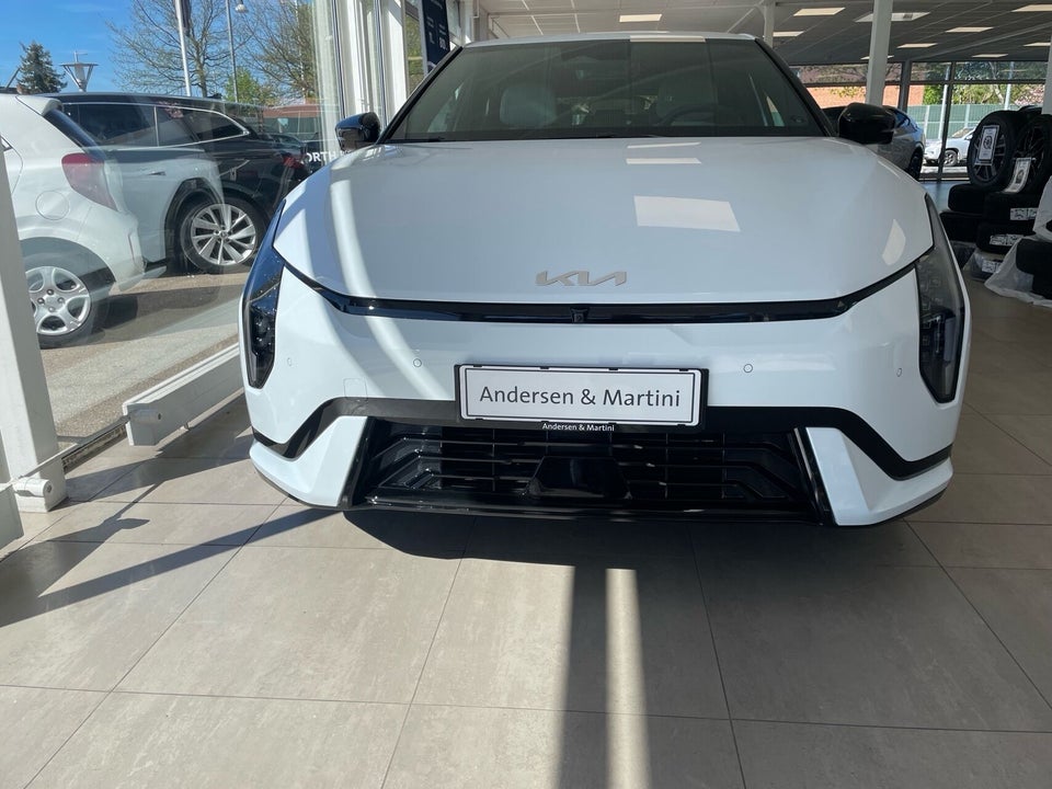 Kia EV4 81 Long Range GT-Line 5d