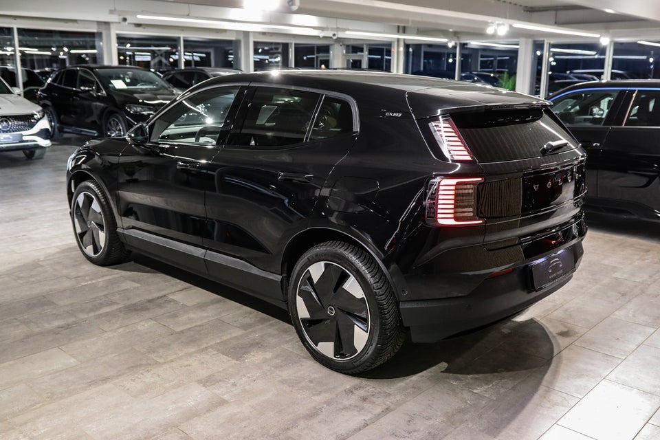 Volvo EX30 Extended Range Ultra 5d