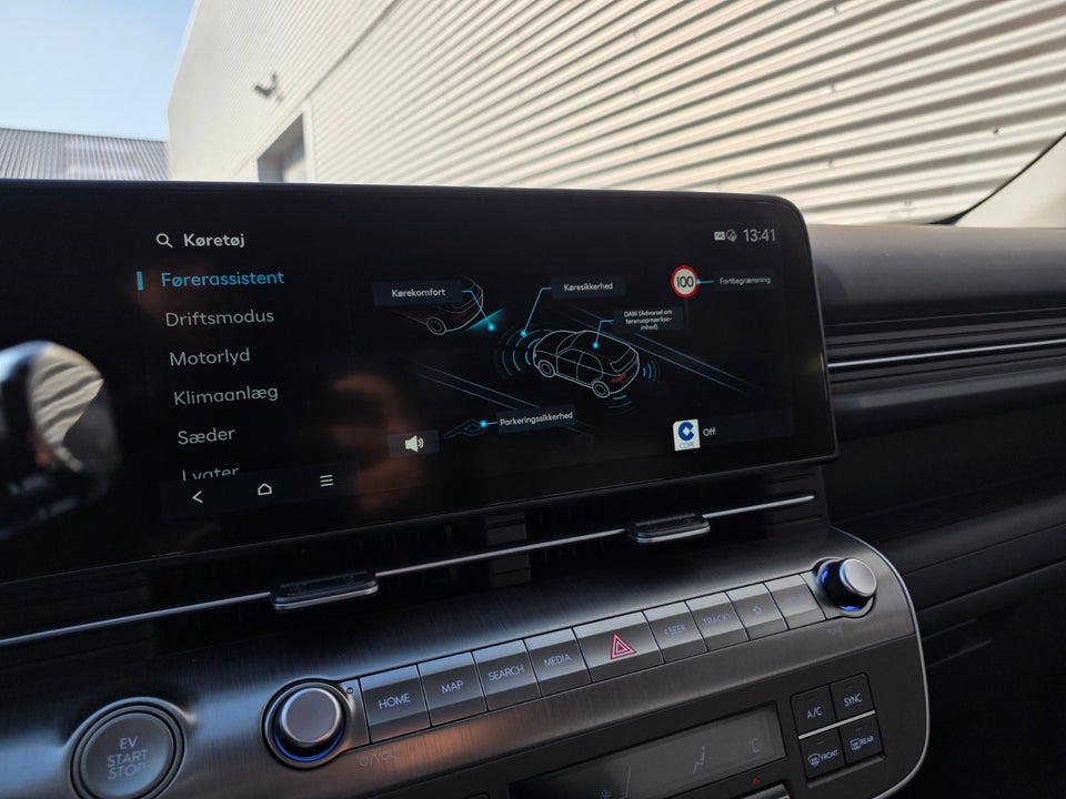 Hyundai Kona 65 EV Ultimate 5d