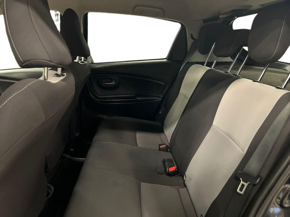 Toyota Yaris 1,5 Hybrid H3 Limited Smart e-CVT 5d